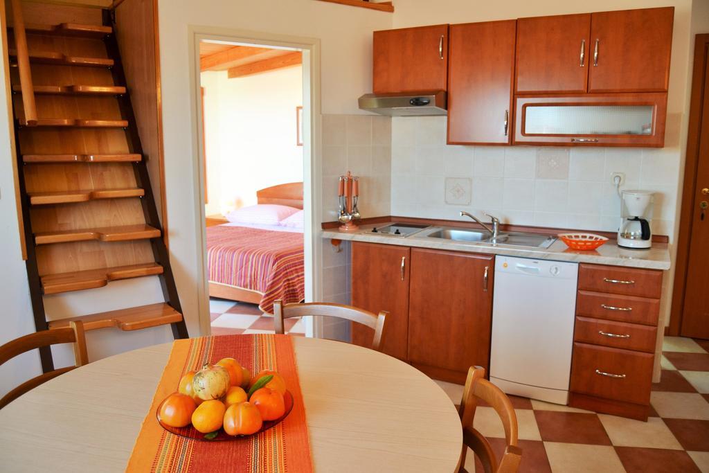 Apartments Green Village Premantura Pokoj fotografie