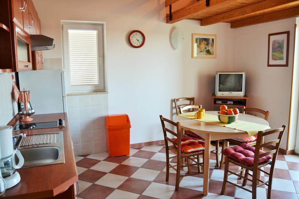 Apartments Green Village Premantura Pokoj fotografie